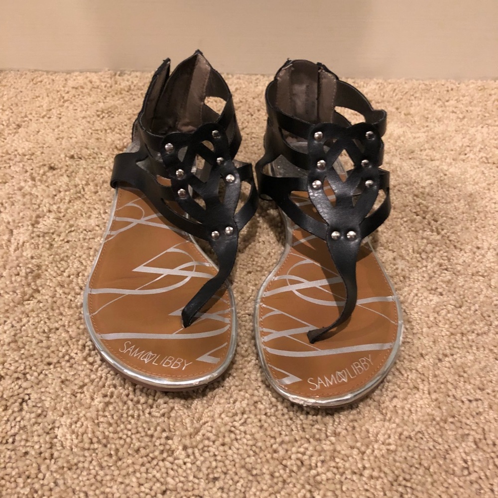 Black sandals